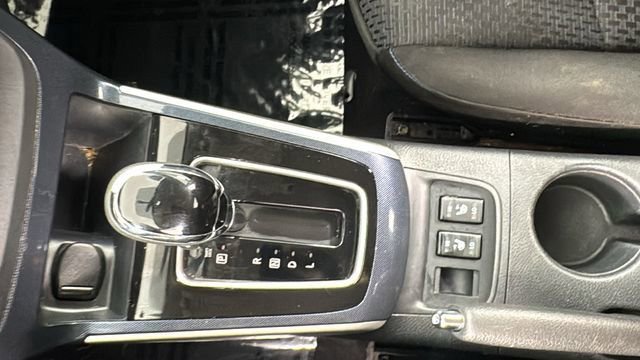 Used 2016 Nissan Sentra SR image 26