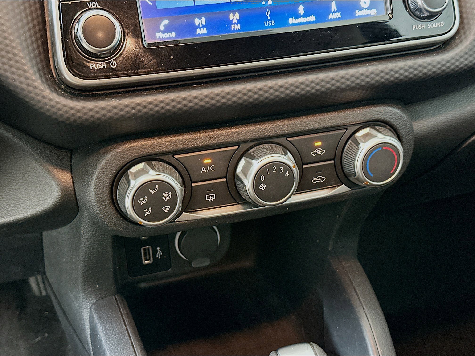 Used 2024 Nissan Kicks S FWD image 23