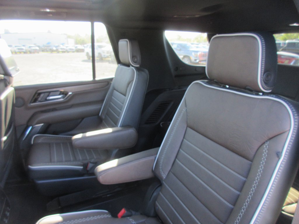 New 2026 GMC Yukon Denali Ultimate image 13