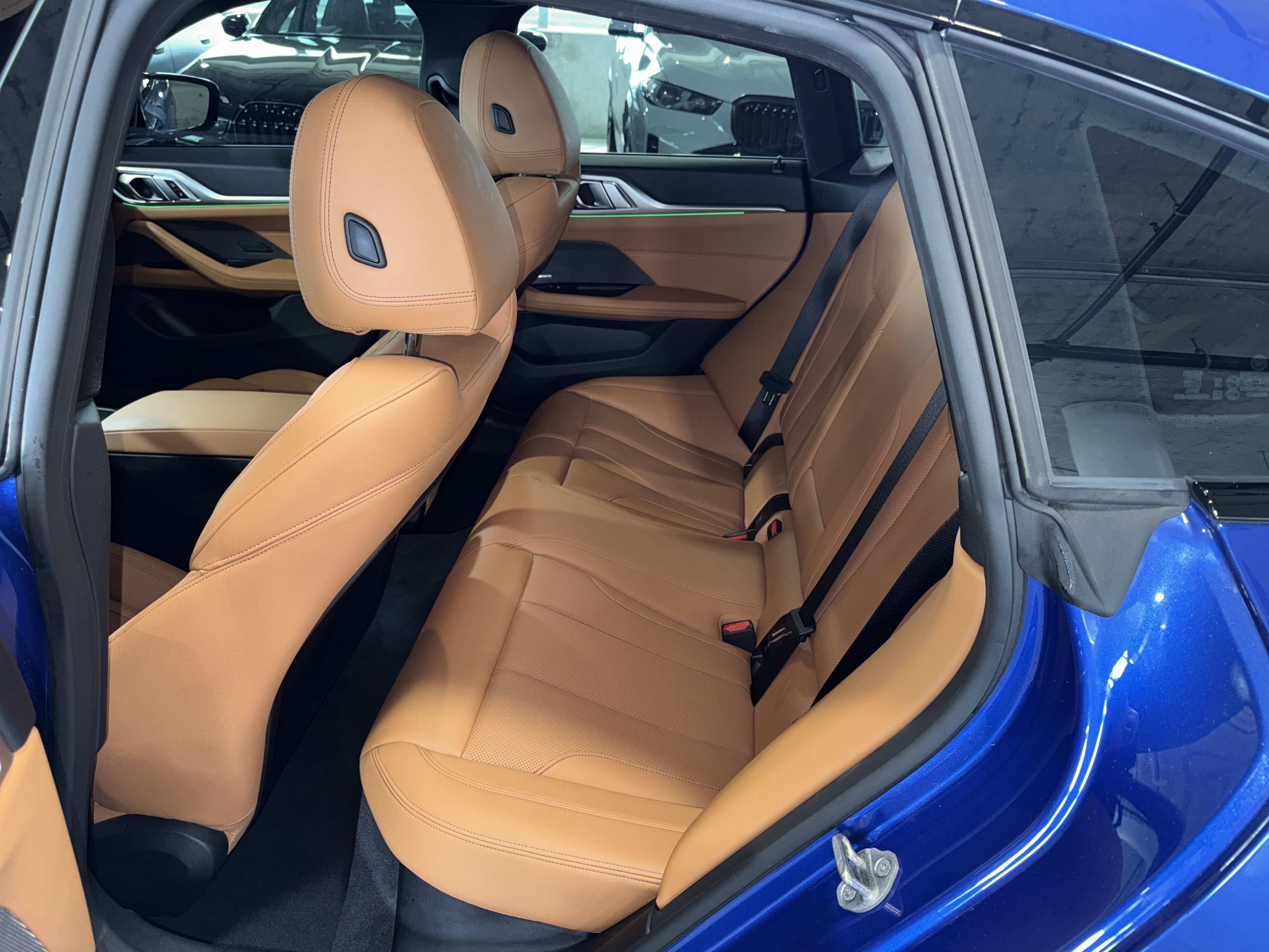 Used 2025 BMW M440i RWD image 15