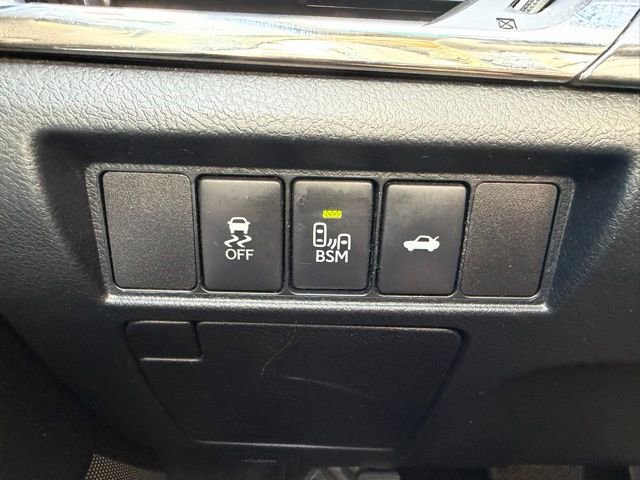 Used 2016 Toyota Avalon Touring FWD image 15