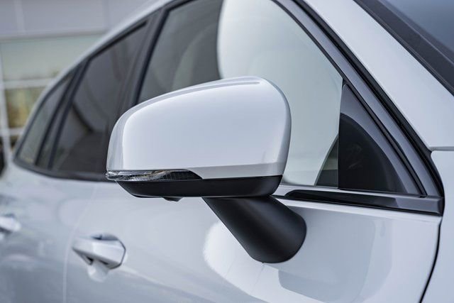 New 2026 Volvo V60 B5 Cross Country Plus w/ Protection Package Premier image 15