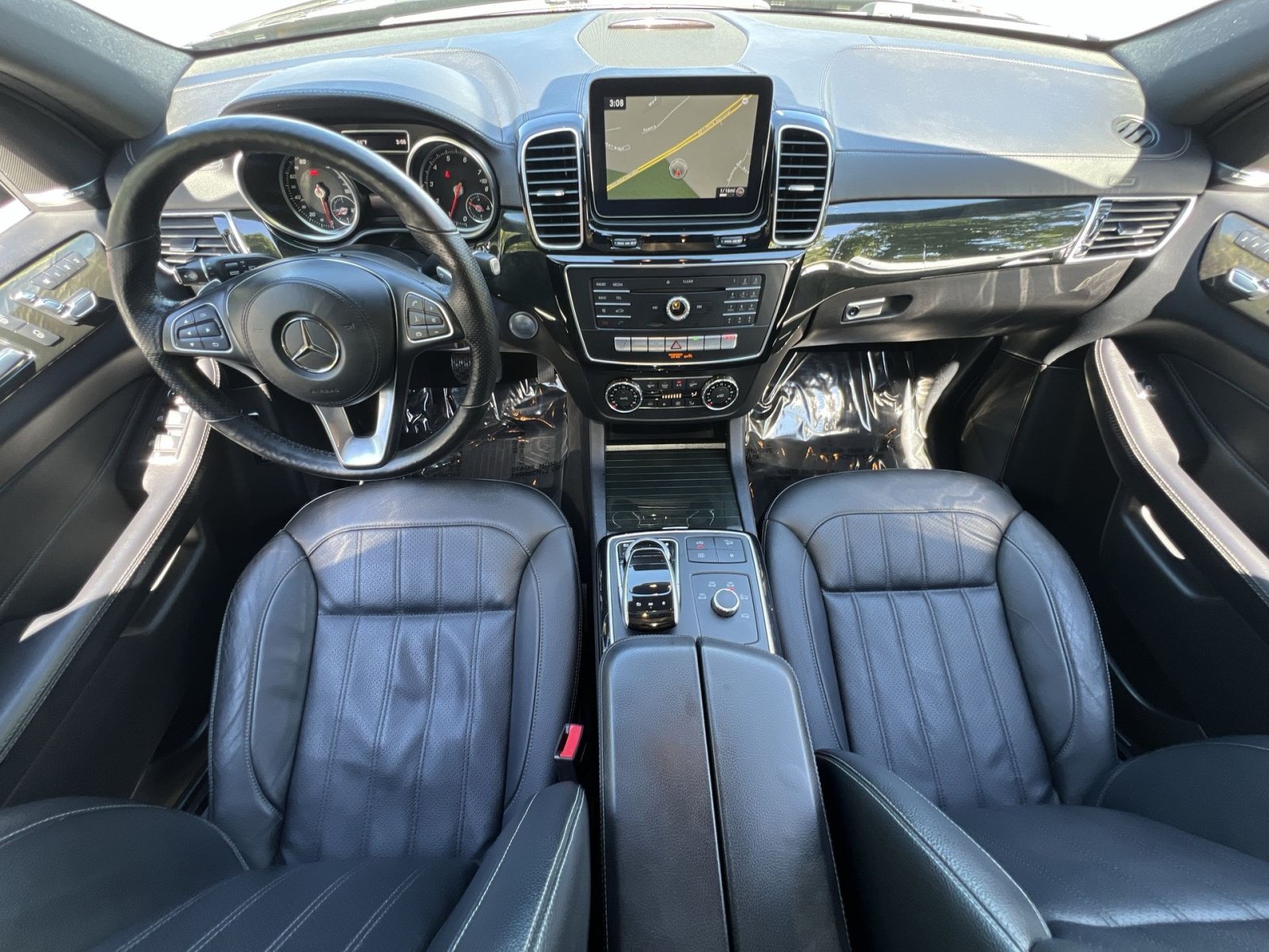 Used 2017 Mercedes-Benz GLS 450 4MATIC image 13