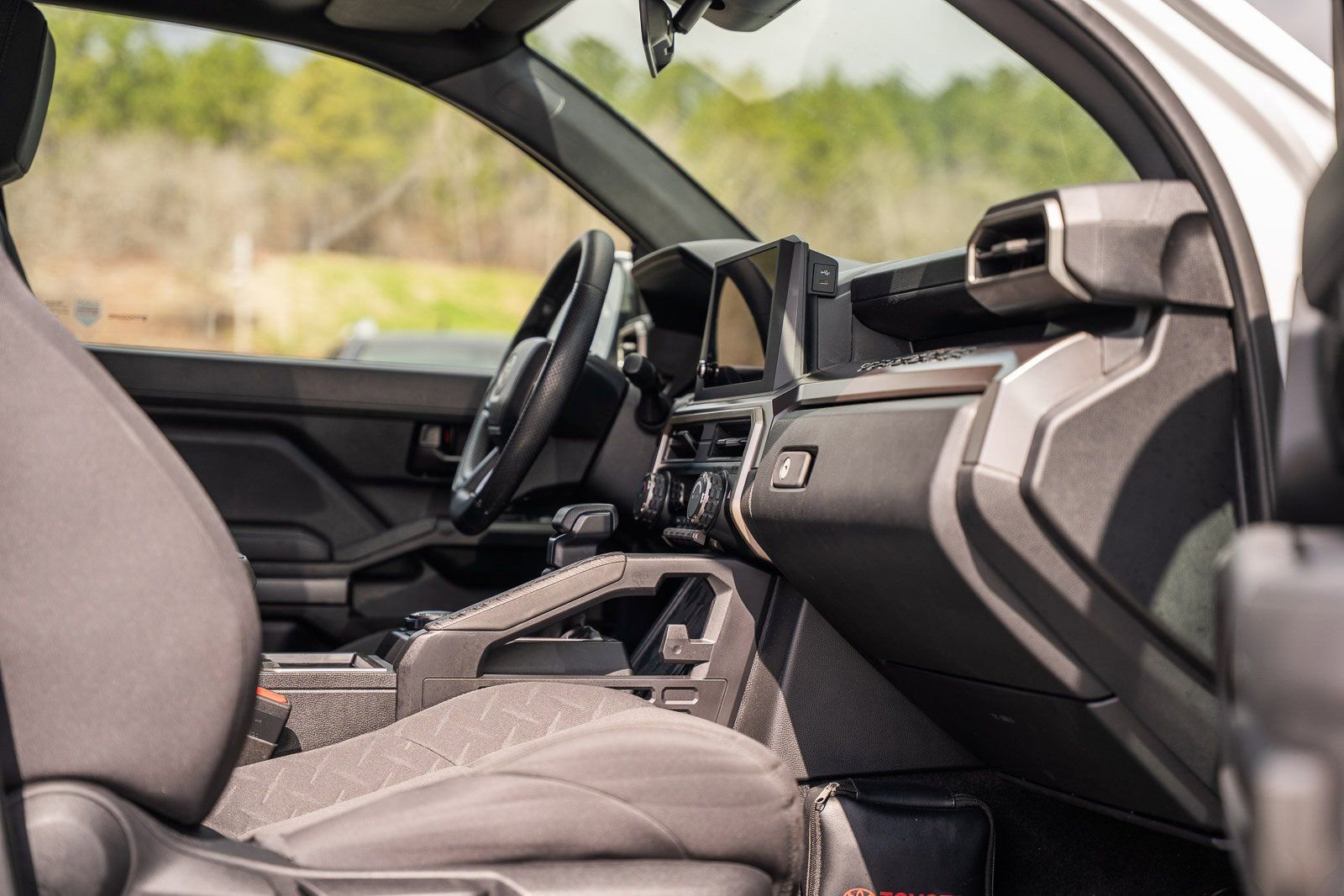 Used 2024 Toyota Tacoma SR5 image 13