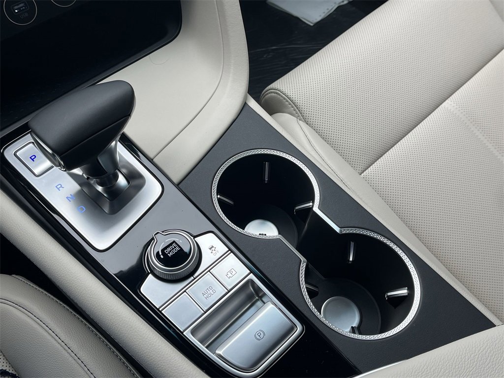 New 2026 Genesis G70 2.5T image 21