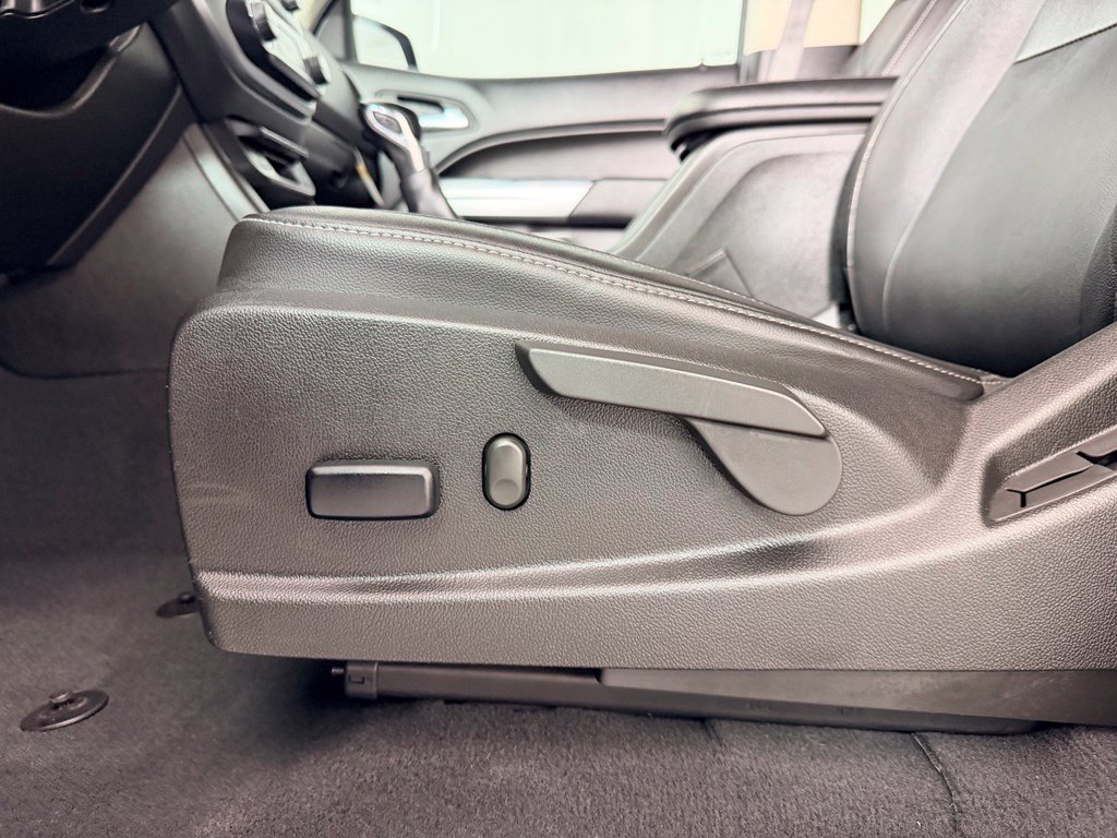 Used 2022 Chevrolet Colorado LT w/ Luxury Package RWD image 20