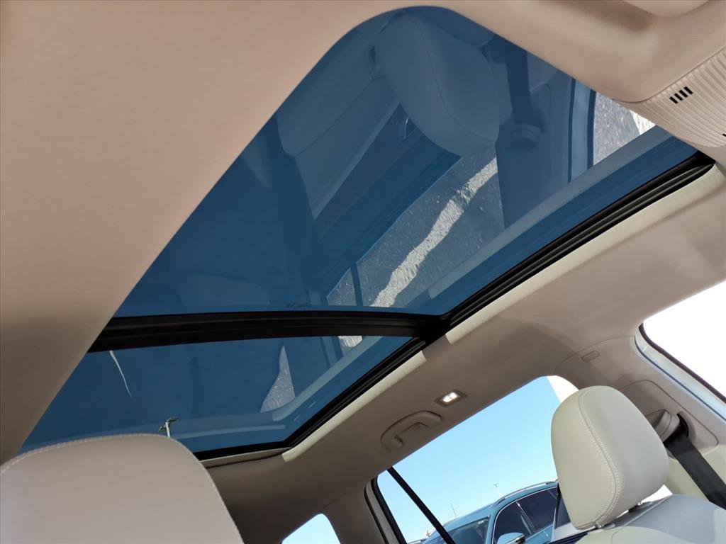 New 2026 Volkswagen Atlas SE image 9