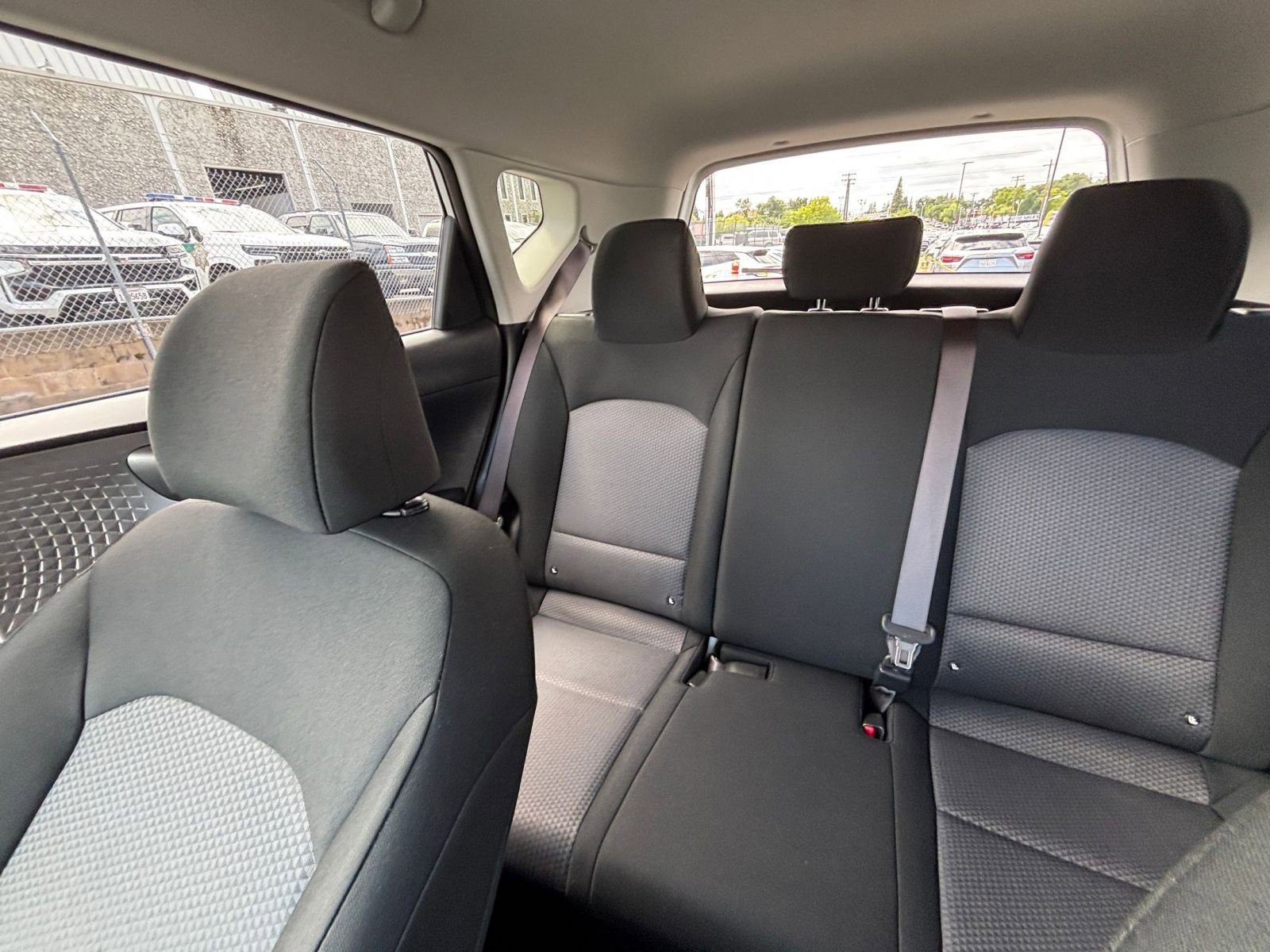 Used 2025 Kia Soul LX w/ LX Technology Package FWD image 37