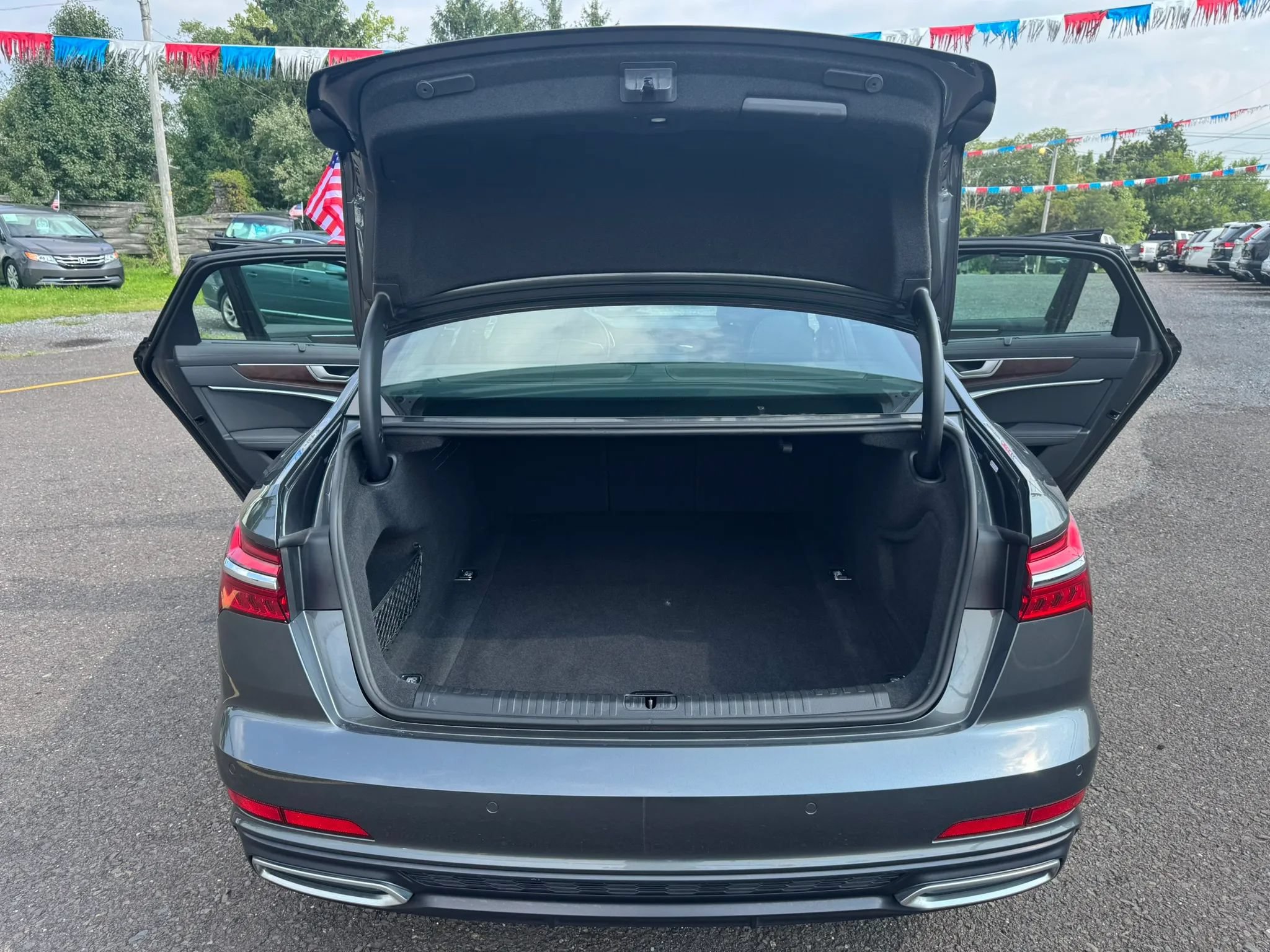 Used 2019 Audi A6 3.0T Premium Plus w/ Premium Plus Package AWD/4WD image 11