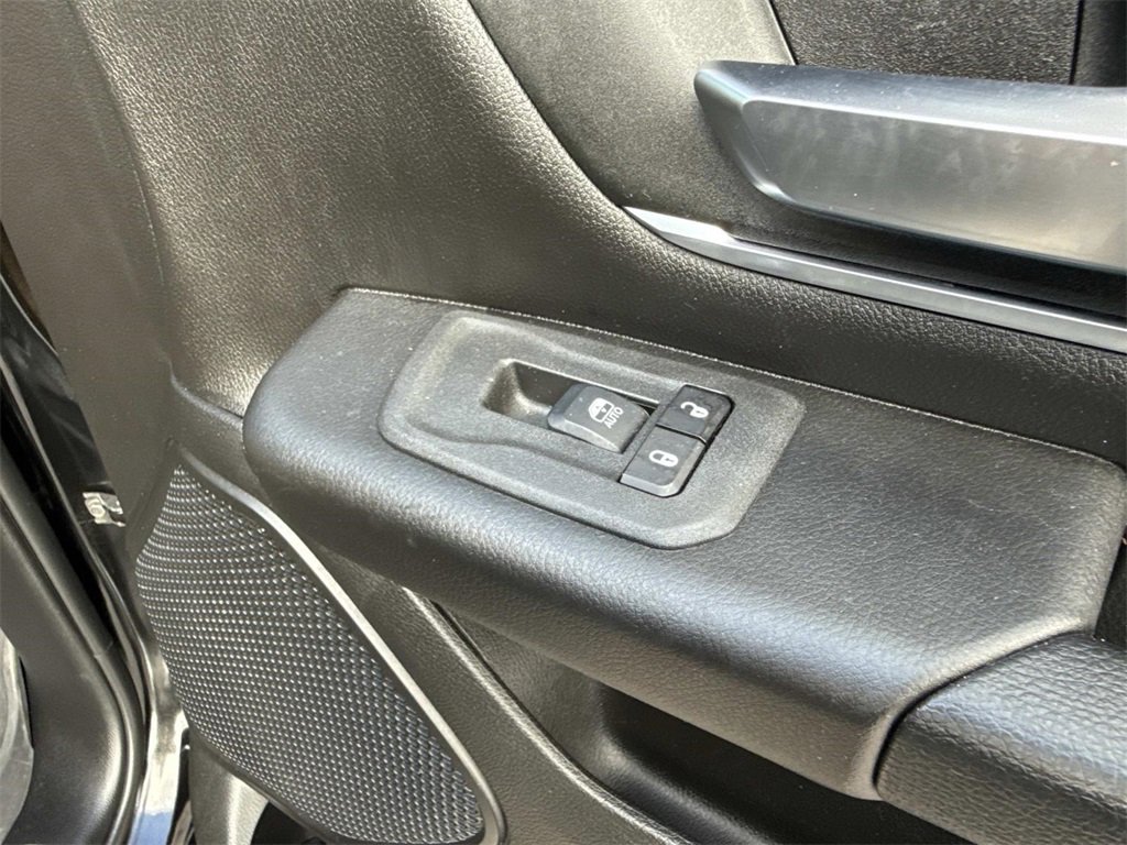 Used 2025 RAM 1500 Lone Star image 30