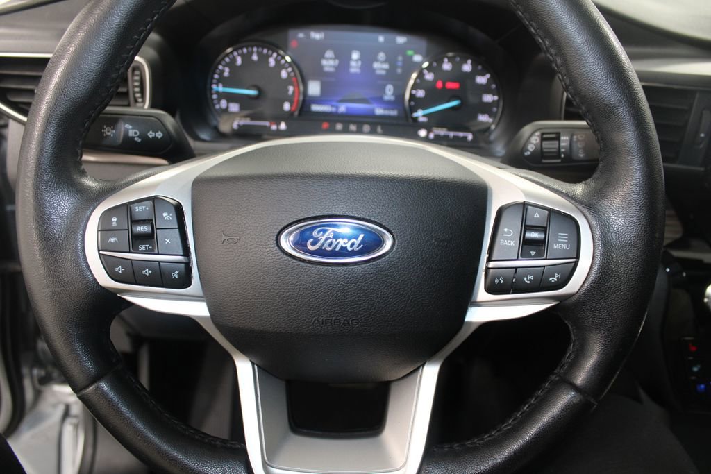 Used 2021 Ford Explorer Limited w/ Equipment Group 301A image 36