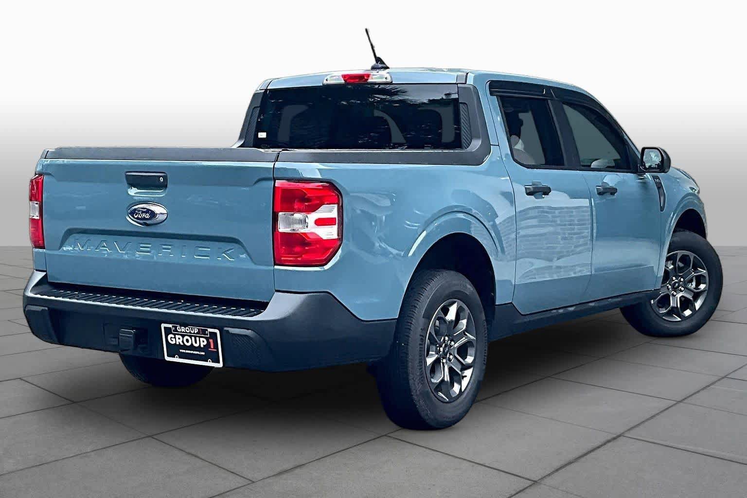 Used 2023 Ford Maverick XLT FWD image 12