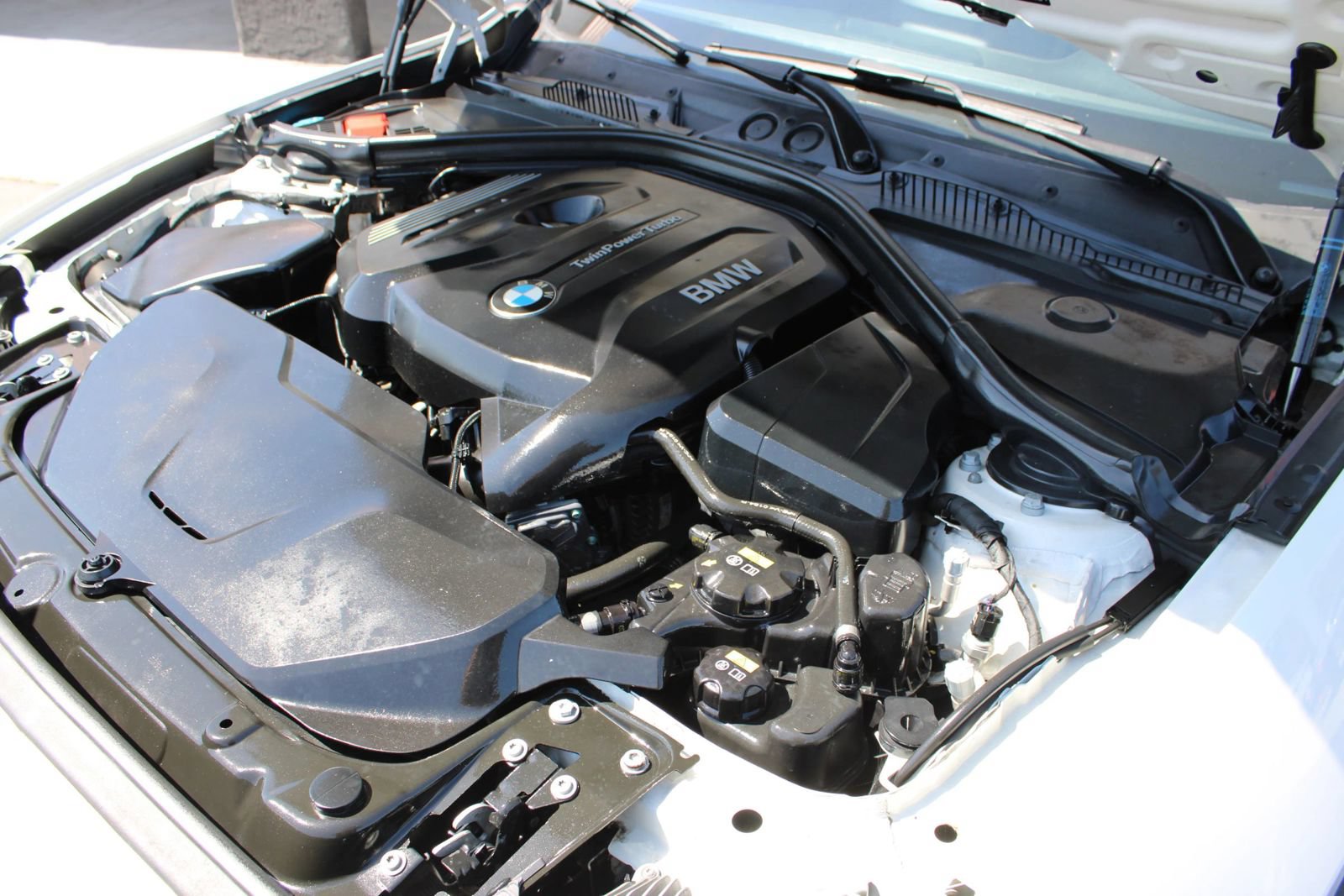 Used 2019 BMW 230i Coupe w/ Convenience Package RWD image 25