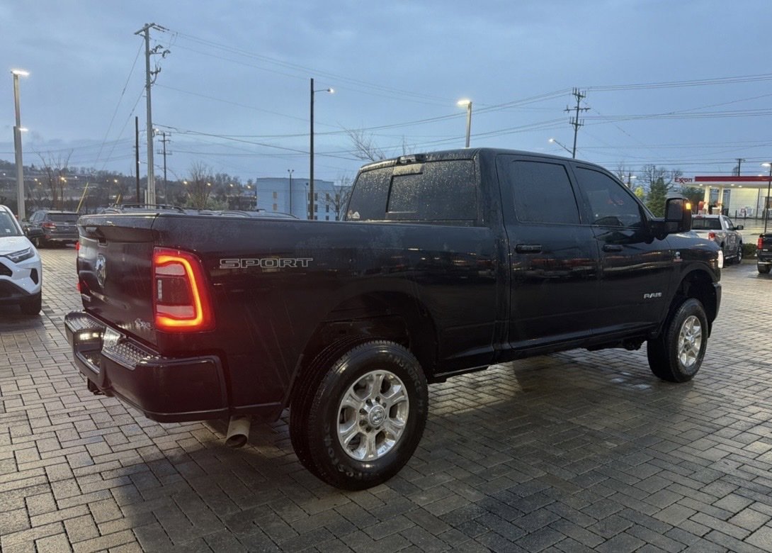 Used 2023 RAM 2500 Big Horn w/ Level B Equipment Group image 5