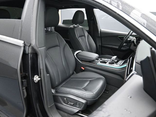 Used 2021 Audi Q8 Premium Plus w/ Premium Plus Package image 30