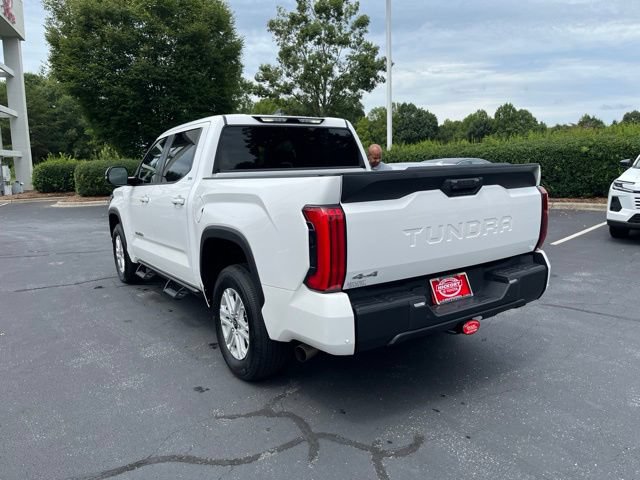 Used 2025 Toyota Tundra SR5 w/ SR5 Premium Package AWD/4WD image 12