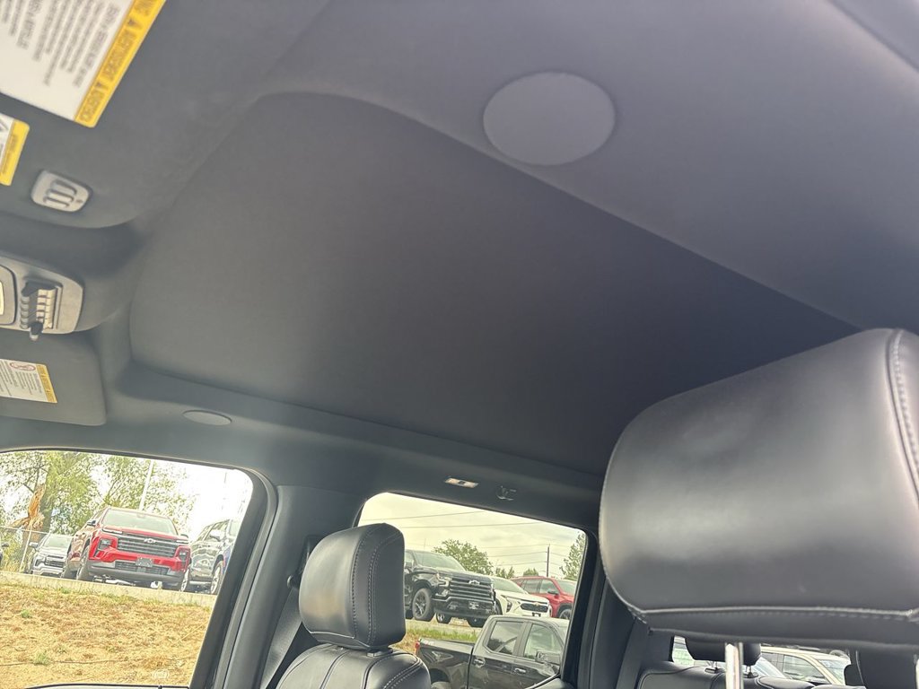 Used 2025 Ford F250 Platinum AWD/4WD image 19