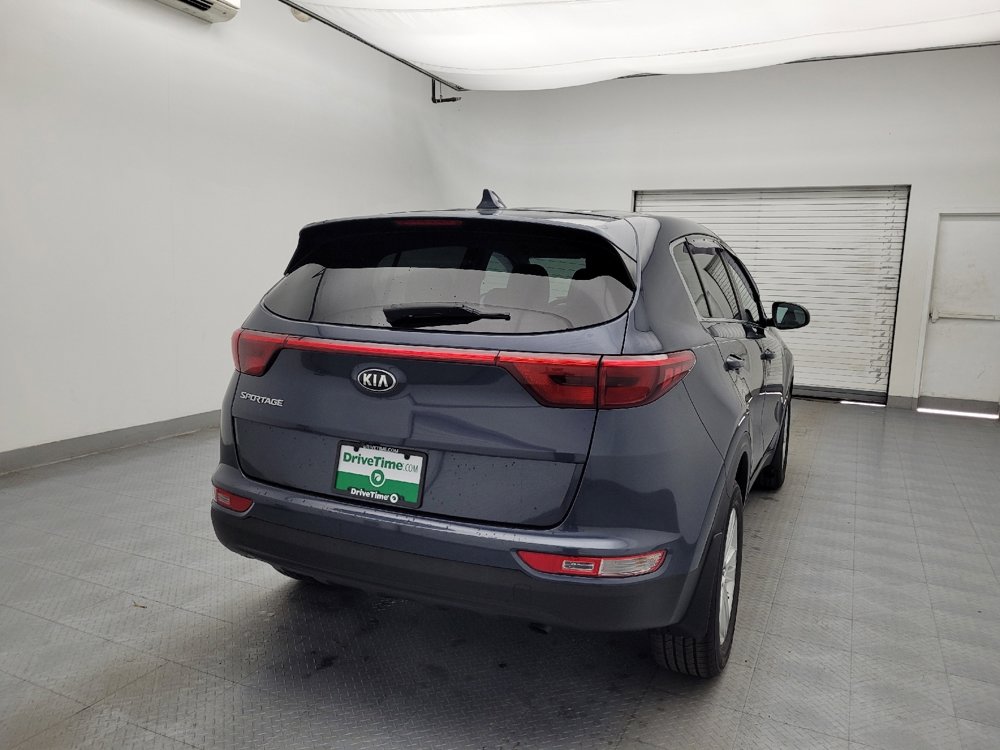 Used 2017 Kia Sportage LX image 7