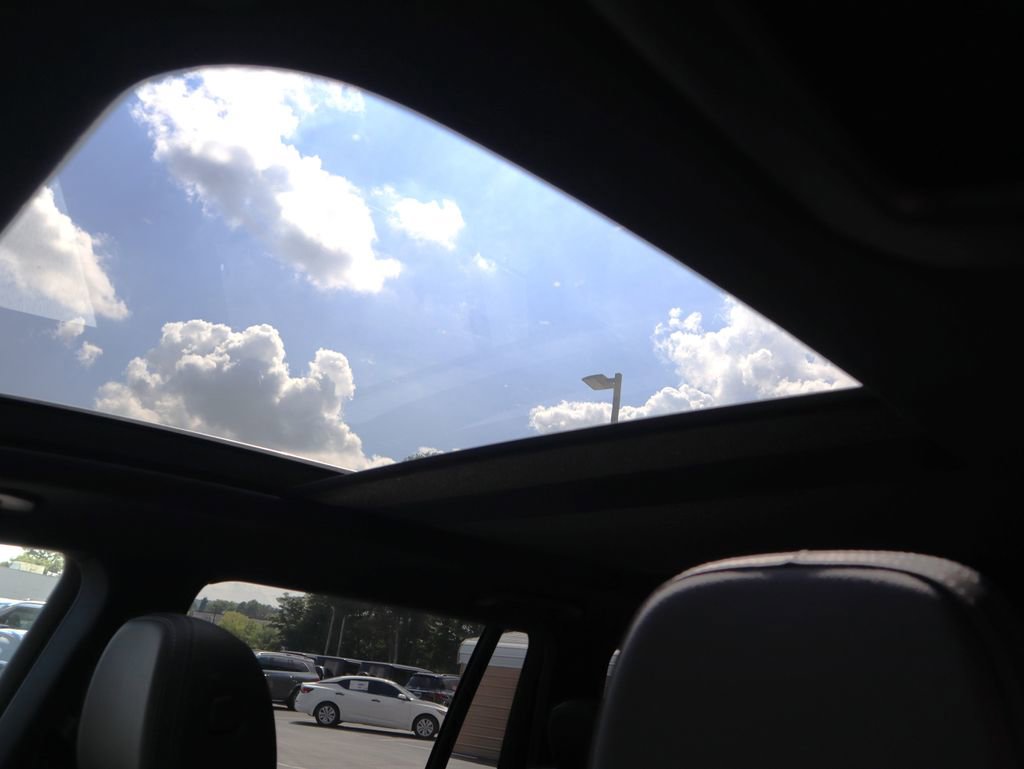 New 2025 Mercedes-Benz GLS 450 4MATIC image 15