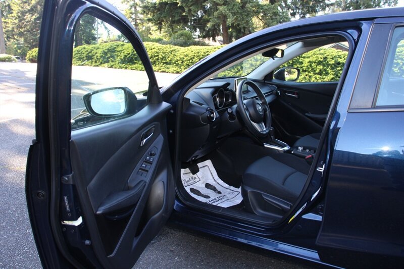 Used 2016 Scion iA FWD image 5