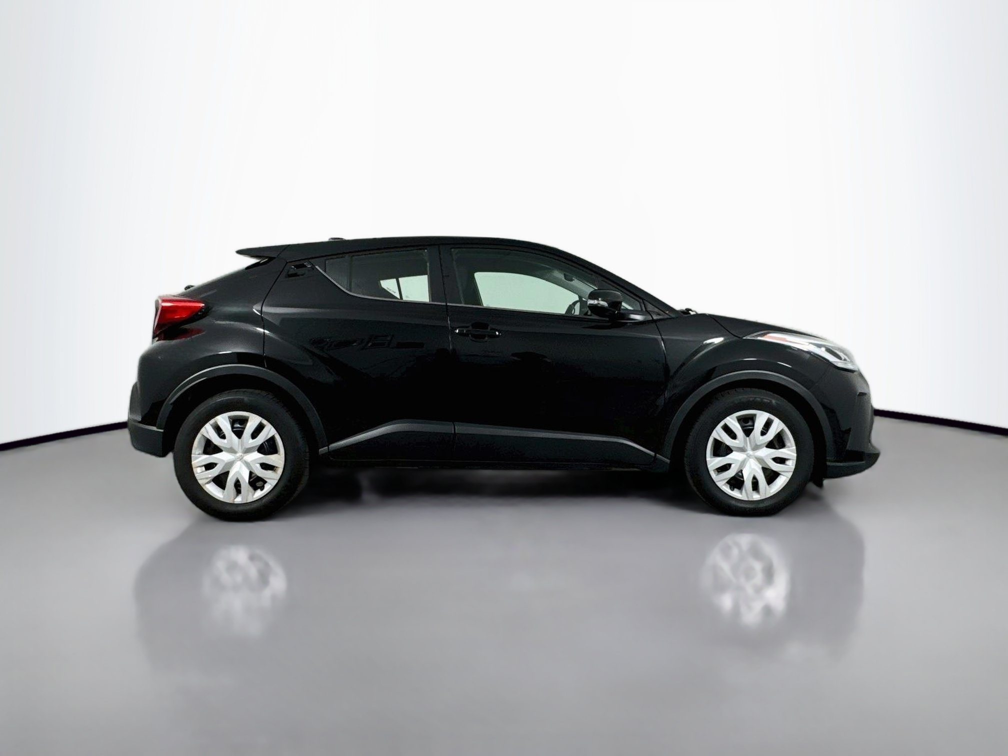 Certified 2021 Toyota C-HR LE FWD image 8