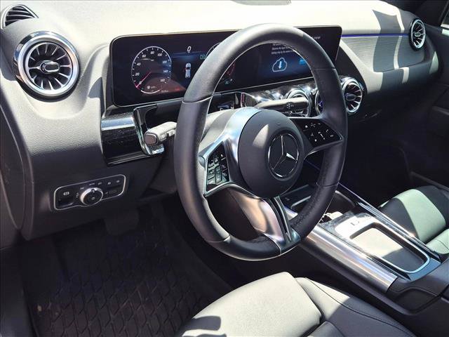 Used 2026 Mercedes-Benz GLA 250 image 10