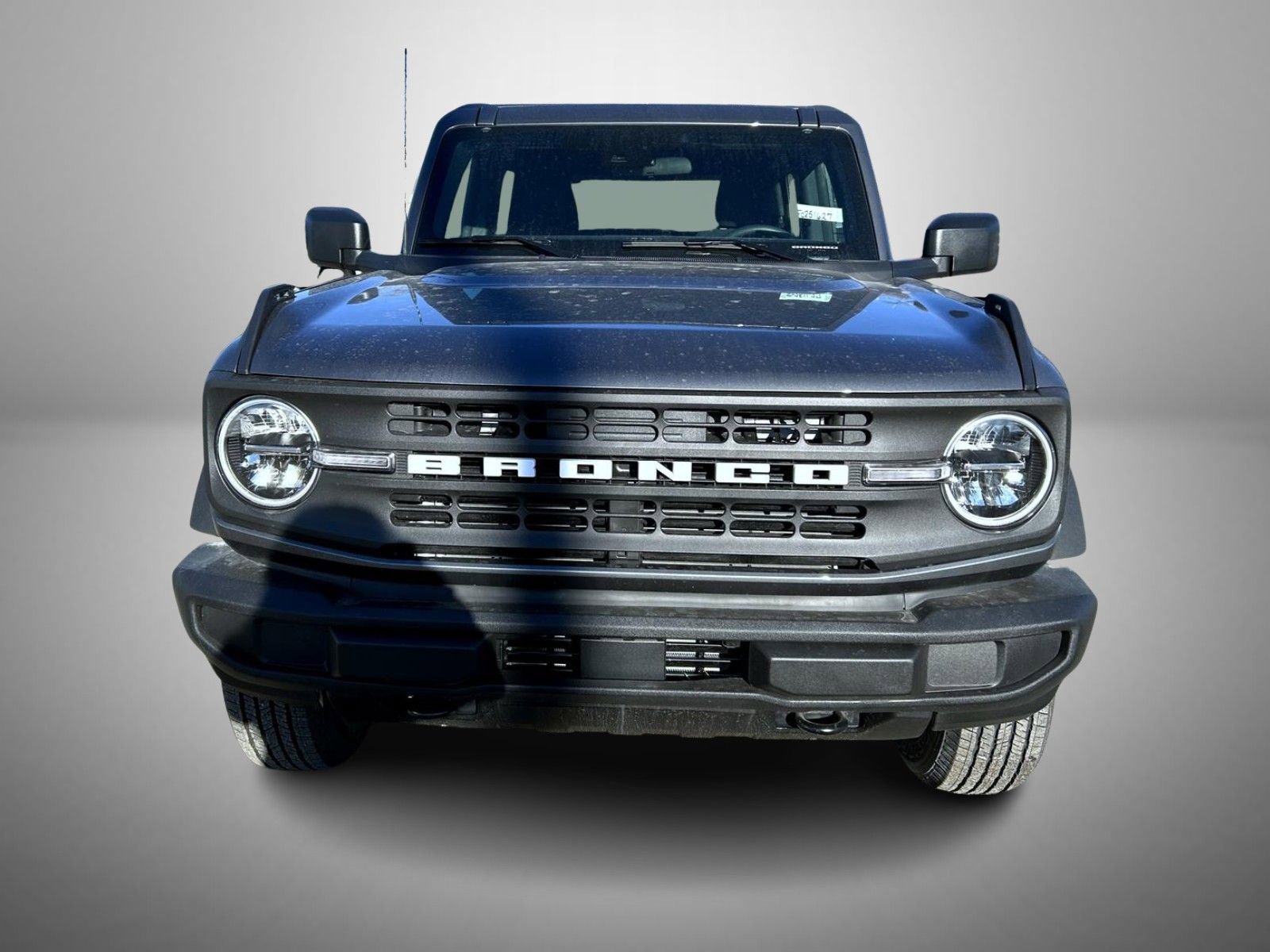 New 2025 Ford Bronco Base image 2