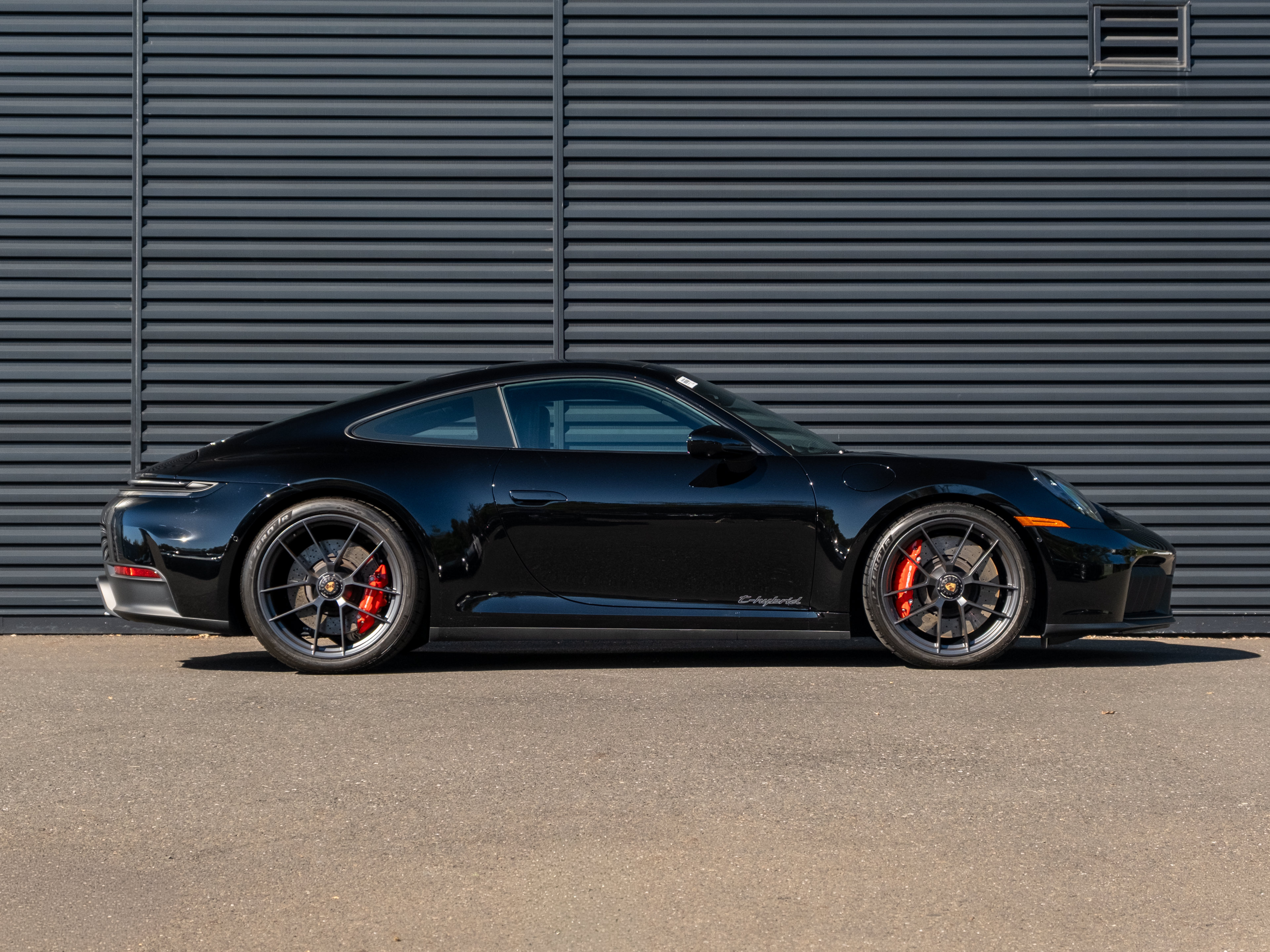 Certified 2026 Porsche 911 Carrera GTS RWD image 9