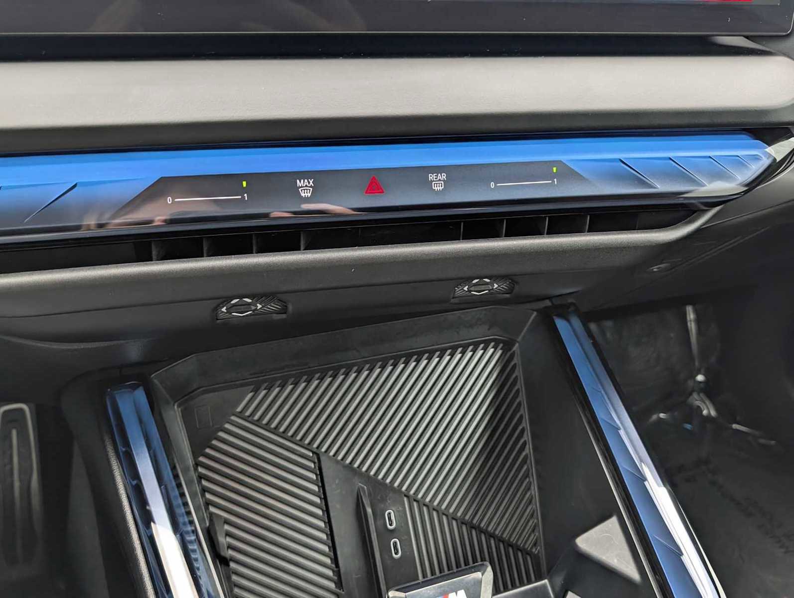 Used 2025 BMW X3 xDrive30i image 17