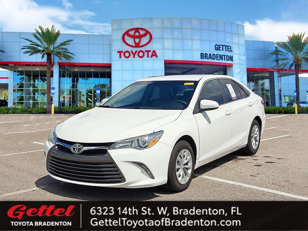 Used 2015 Toyota Camry LE