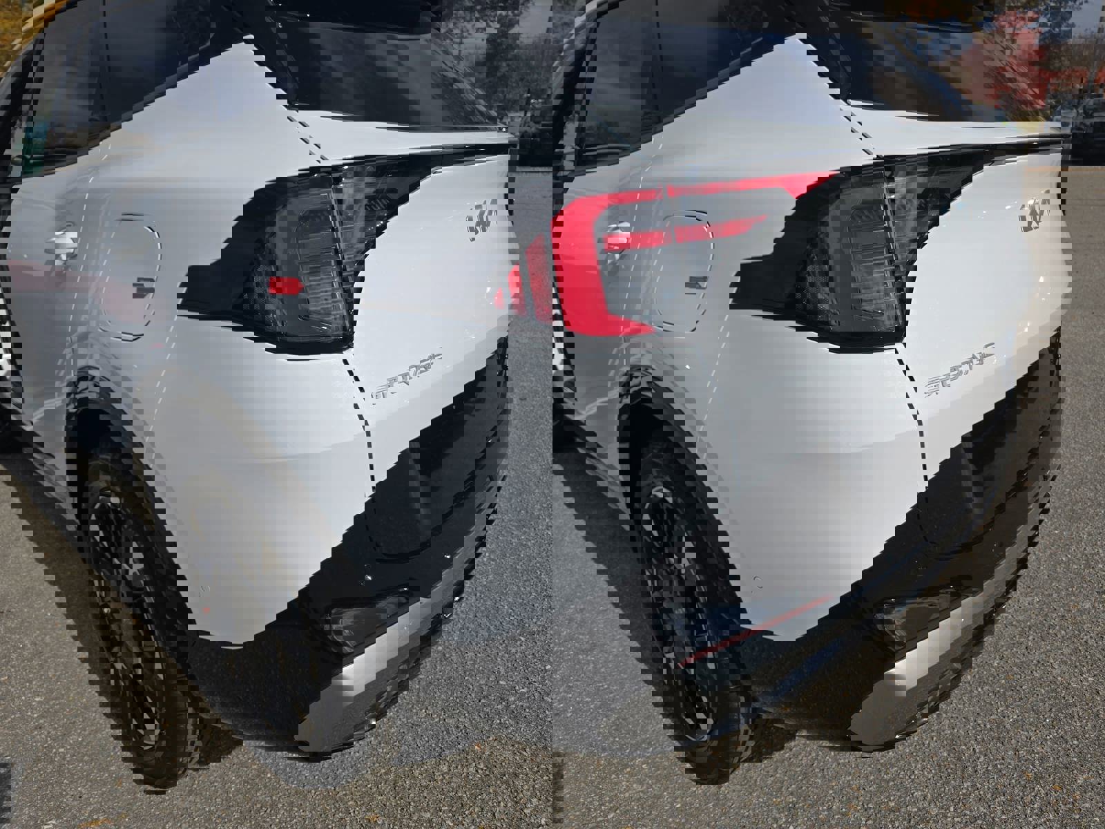 Used 2026 Kia Sportage SX image 35