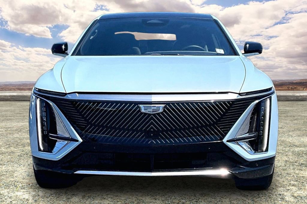 Certified 2024 Cadillac Lyriq Tech w/ Driver Assist Package AWD/4WD image 2