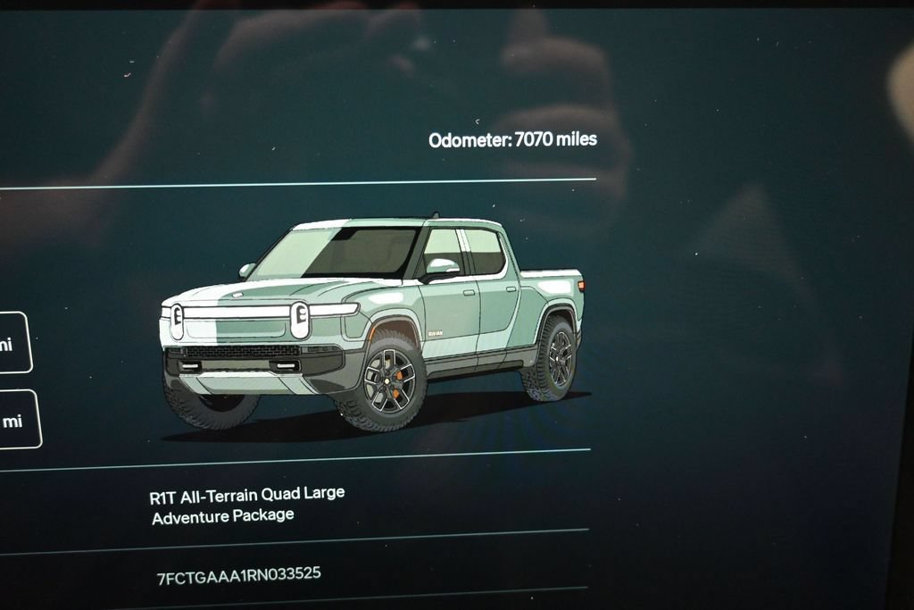 Used 2024 Rivian R1T Adventure Quad AWD/4WD image 15