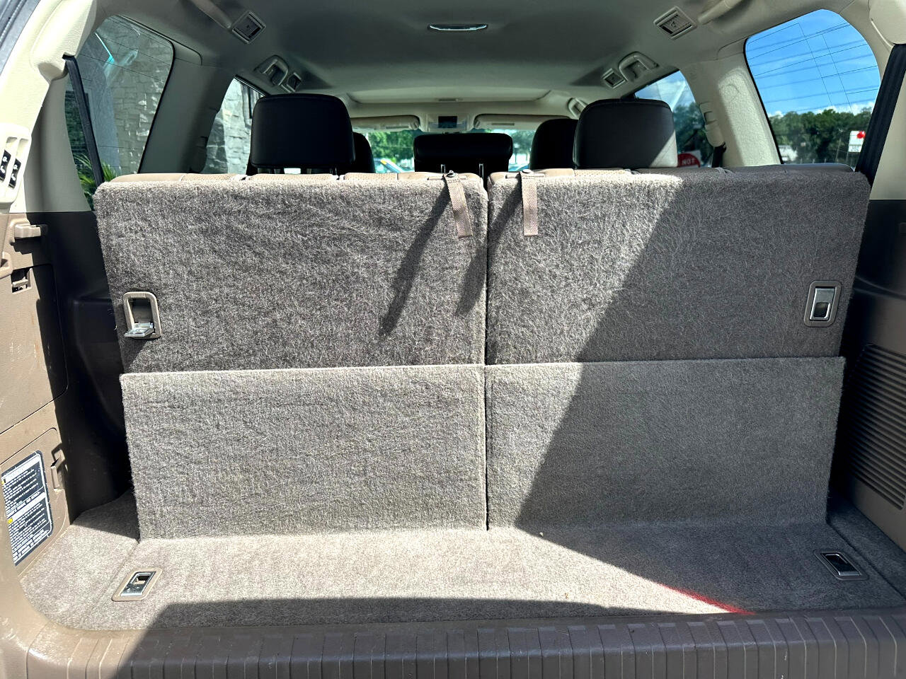 Used 2012 Lexus GX 460 w/ Comfort Plus Pkg image 23