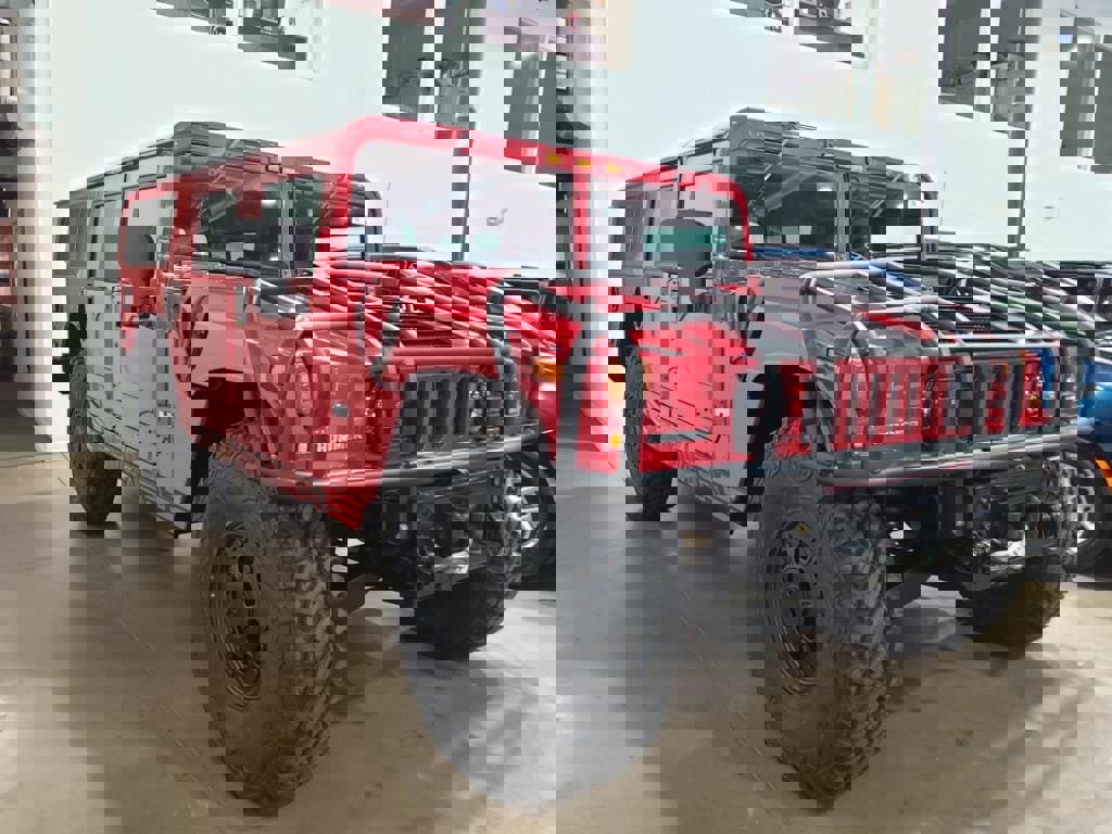 Used 2004 HUMMER H1 4-Door Wagon image 3