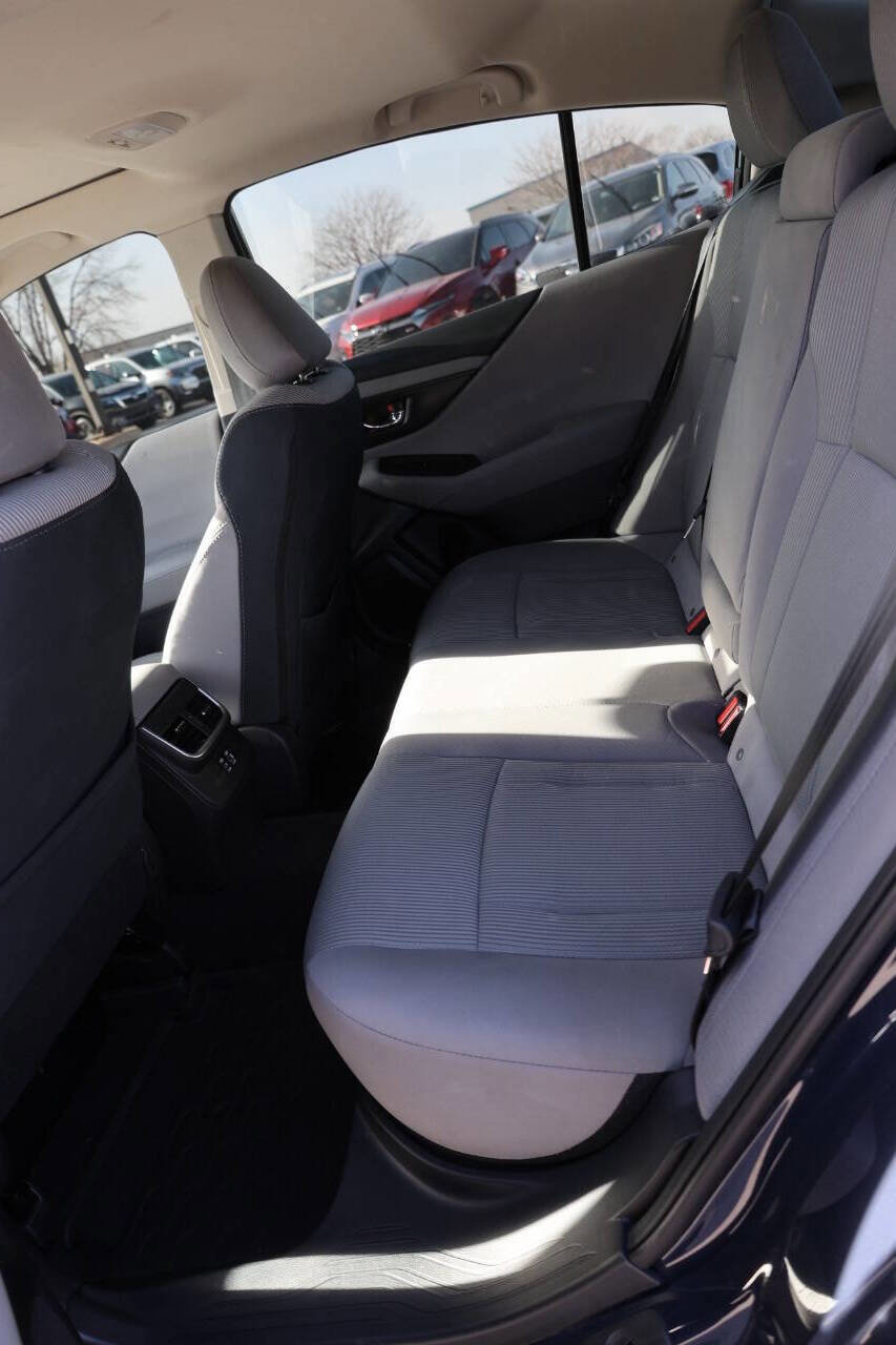 Used 2025 Subaru Legacy Premium AWD/4WD image 17
