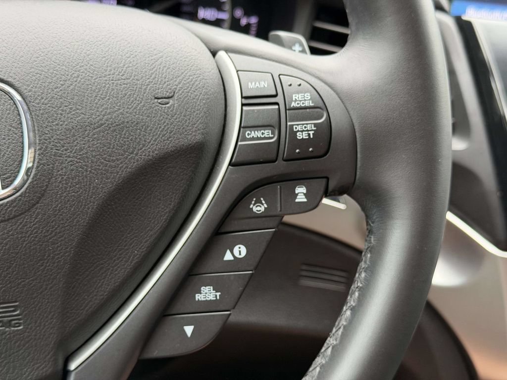 Used 2019 Acura ILX w/ Premium Package FWD image 24