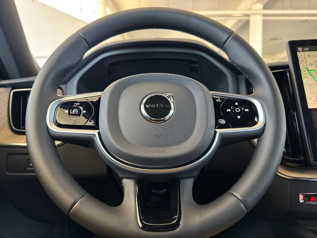 New 2026 Volvo XC60 T8 Plus w/ Protection Package Premier AWD/4WD image 23