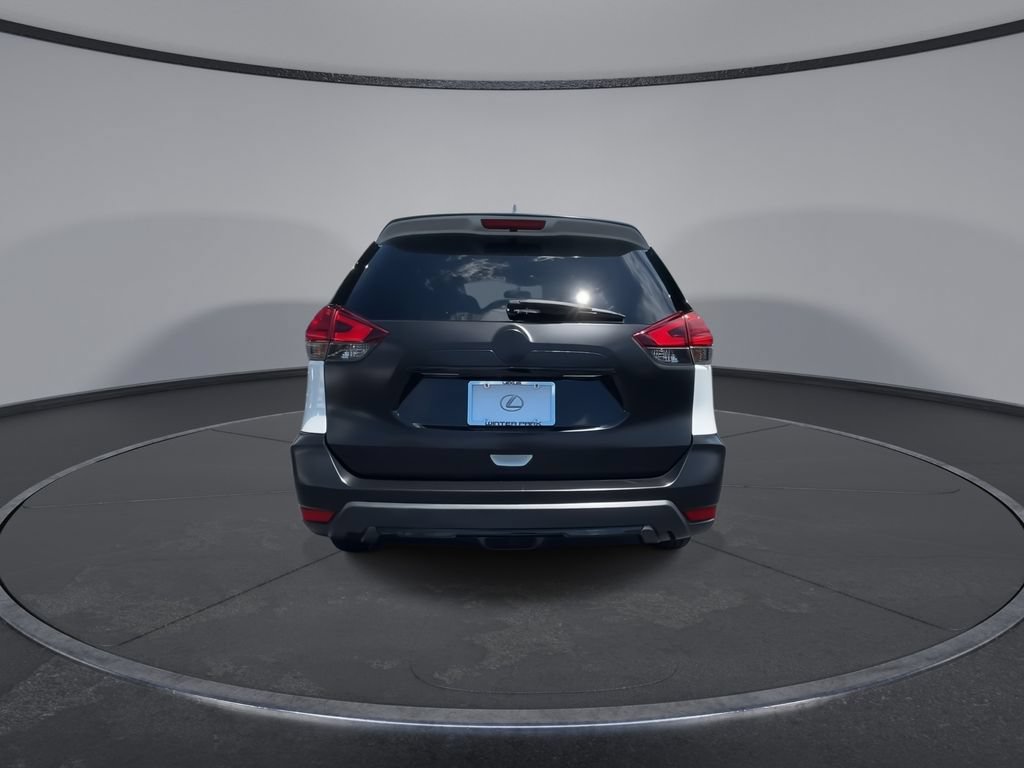 Used 2017 Nissan Rogue SV FWD image 6
