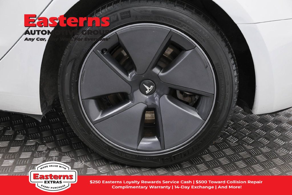 Used 2023 Tesla Model 3 Standard Range RWD image 28