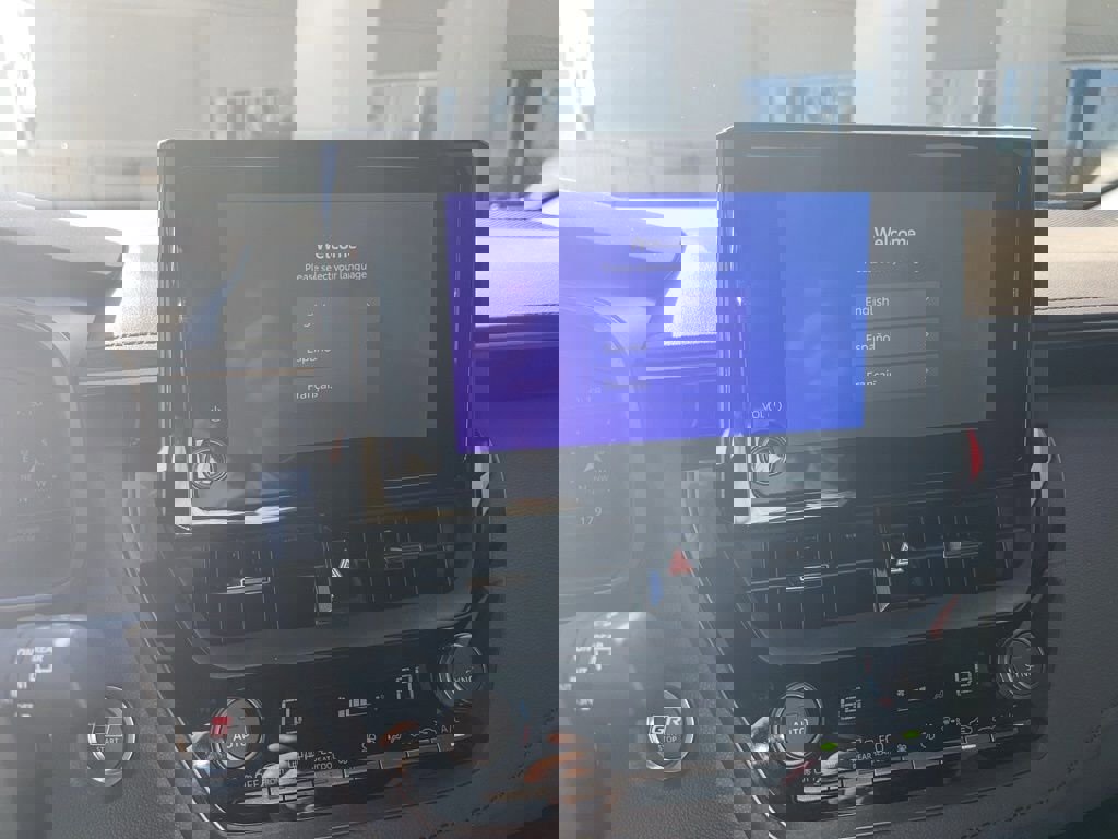 Used 2025 Toyota Corolla Premium image 6