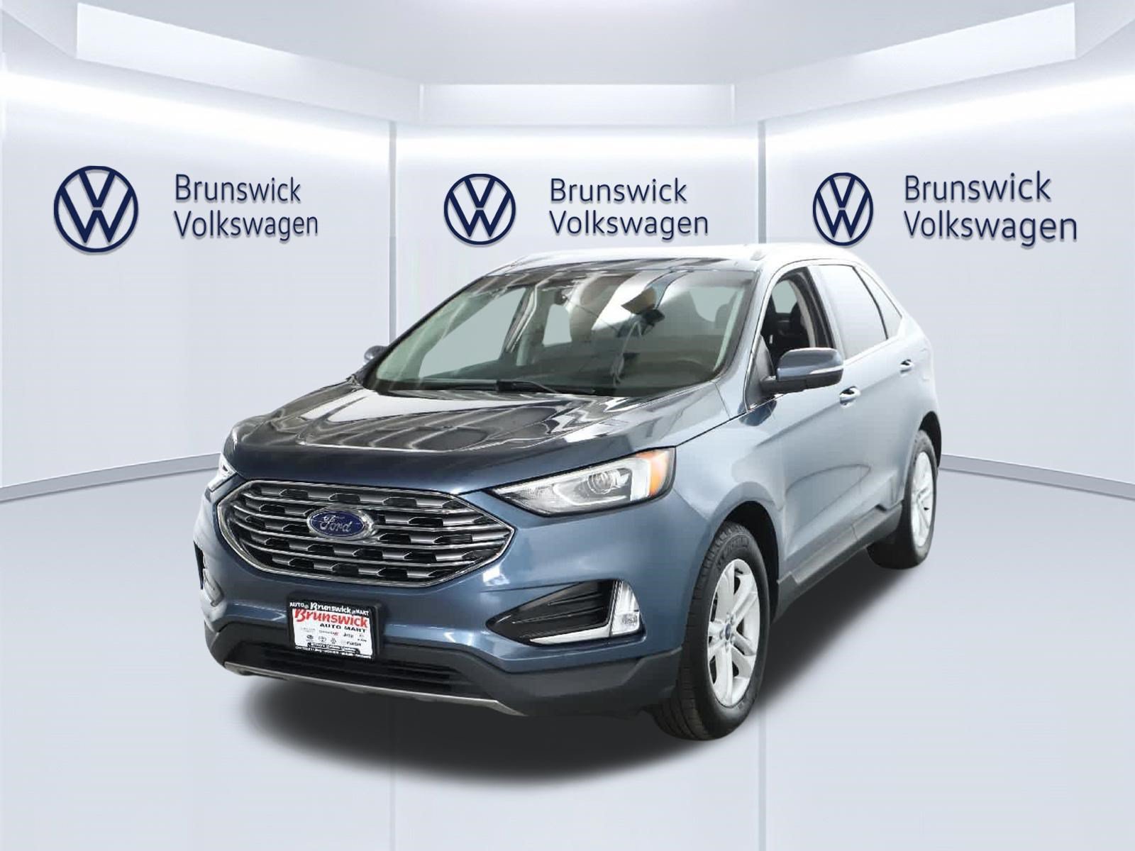 Used 2019 Ford Edge SEL w/ Equipment Group 201A AWD/4WD image 1