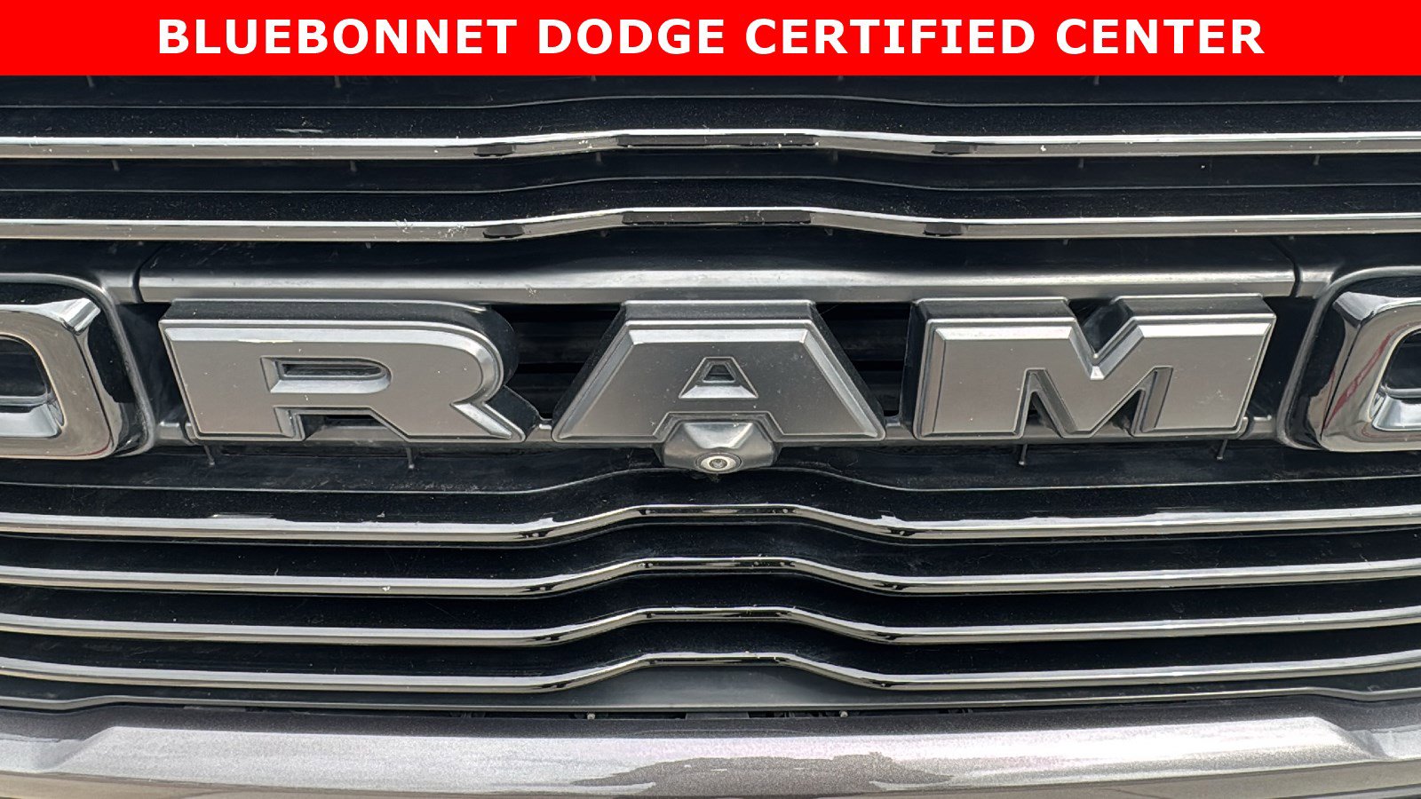Used 2022 RAM 2500 Laramie w/ Night Edition image 9