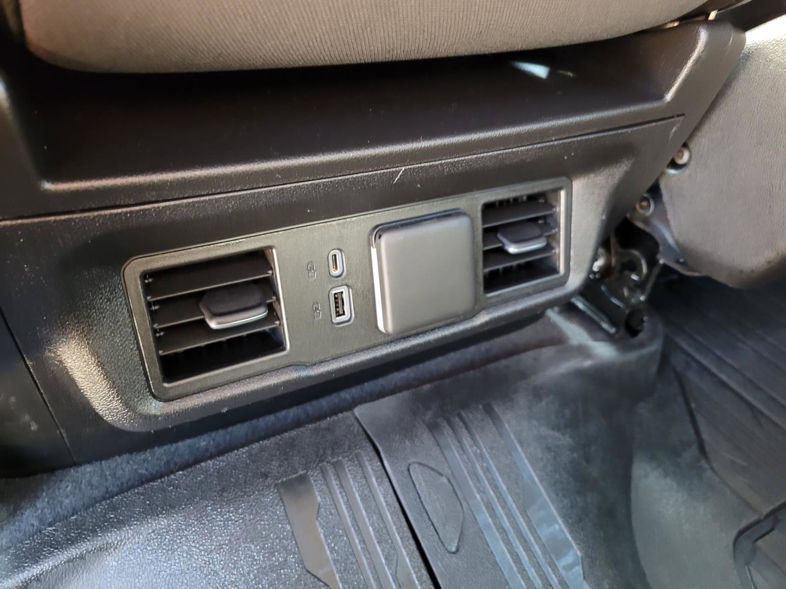 Used 2023 GMC Sierra 1500 Elevation AWD/4WD image 14