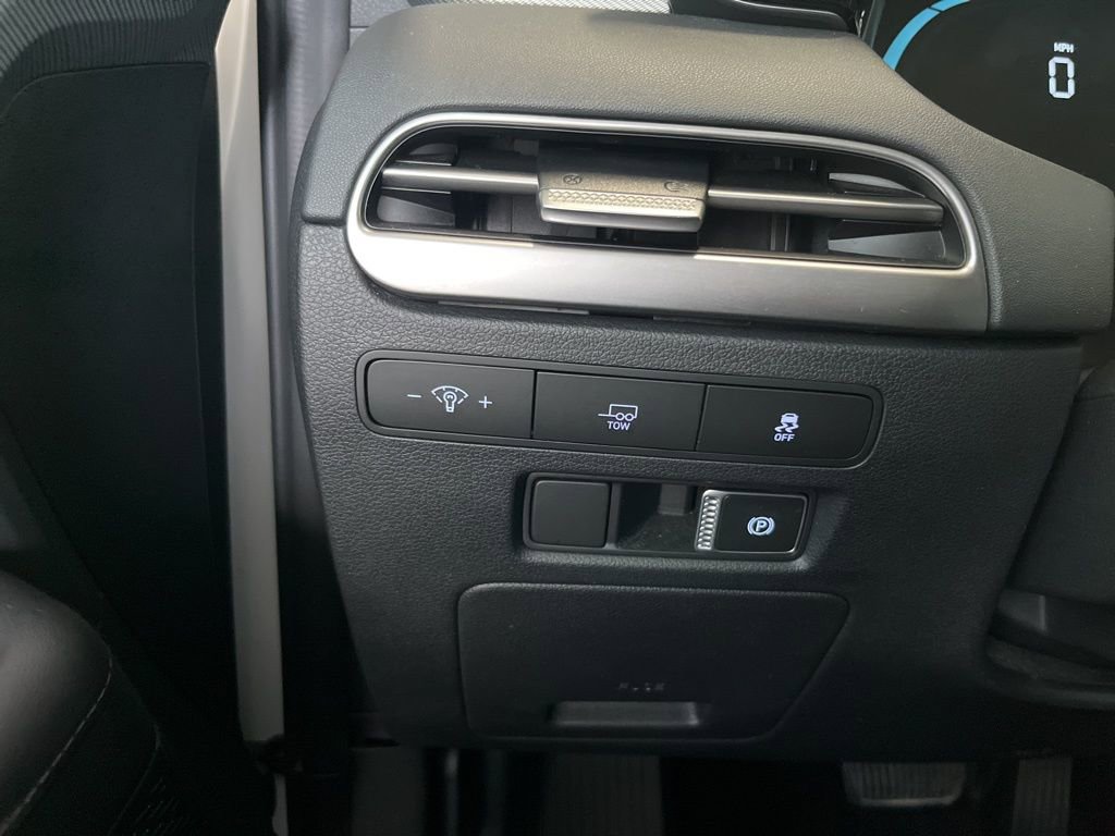 Used 2023 Hyundai Palisade SE w/ Cargo Package image 13