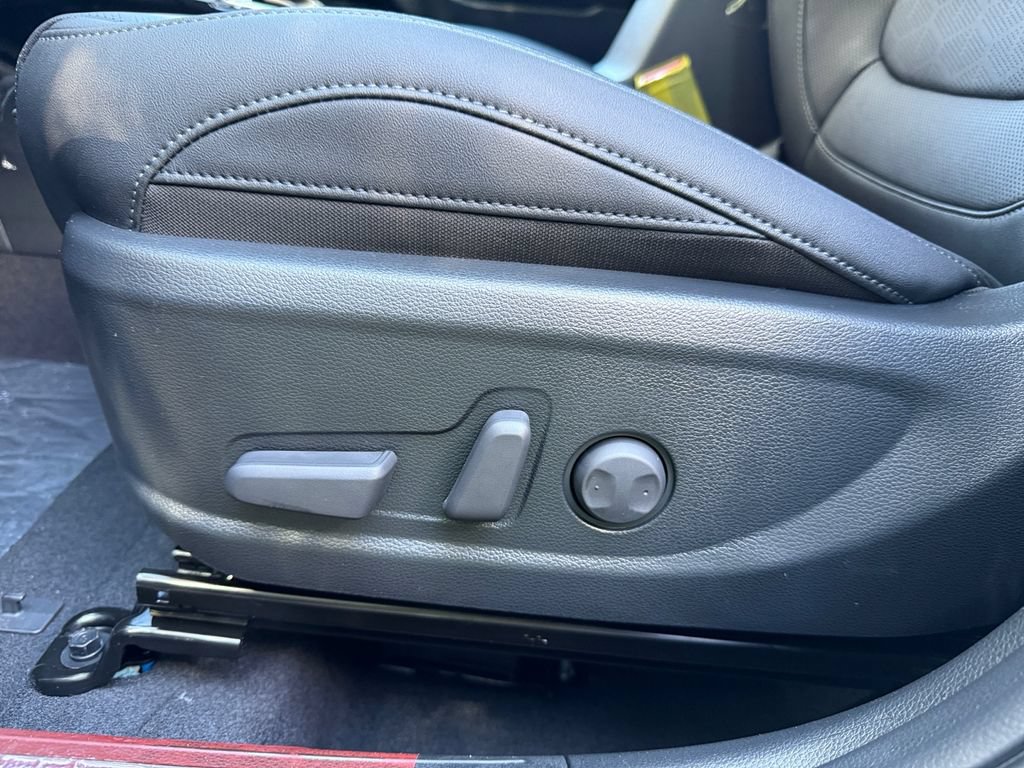 New 2026 Kia Seltos SX AWD/4WD image 17