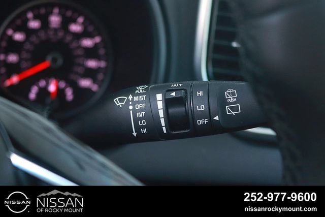 Used 2021 Kia Sportage EX w/ EX Technology Package FWD image 26