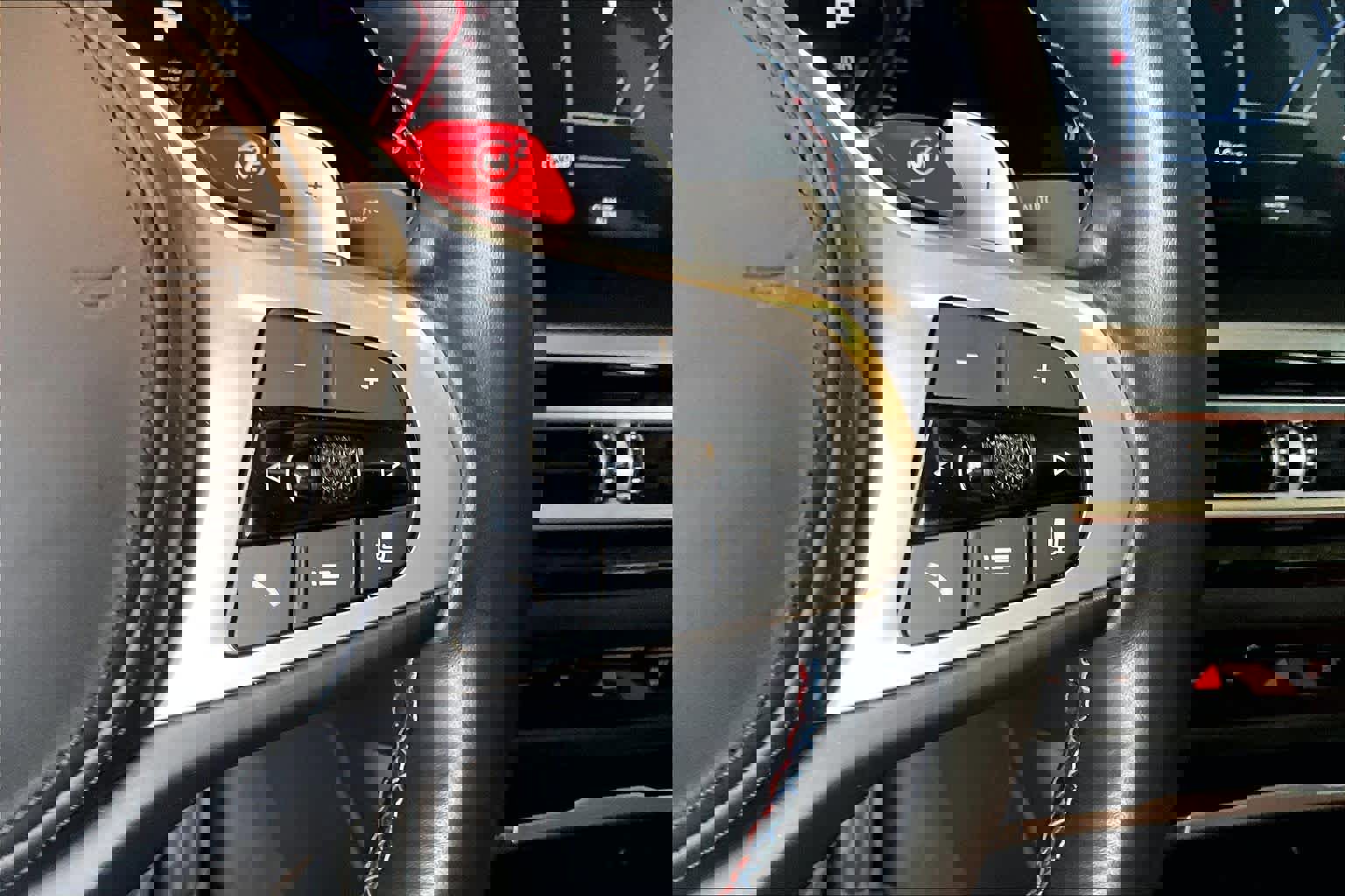 Used 2023 BMW M3 Competition image 21