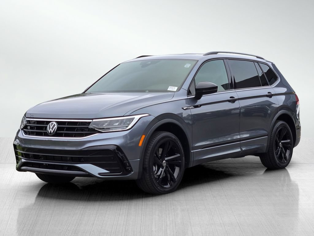 Used 2023 Volkswagen Tiguan SE R-Line AWD/4WD image 8