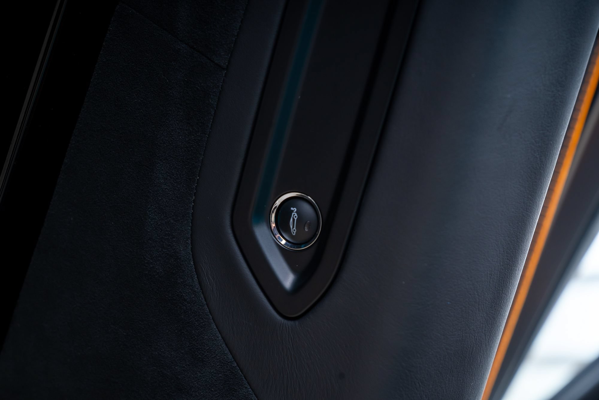 Used 2024 McLaren 750S RWD image 42
